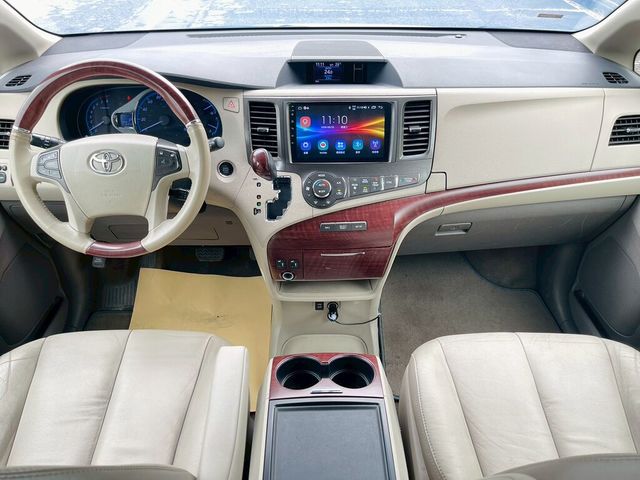 TOYOTA豐田 SIENNA  第6張相片