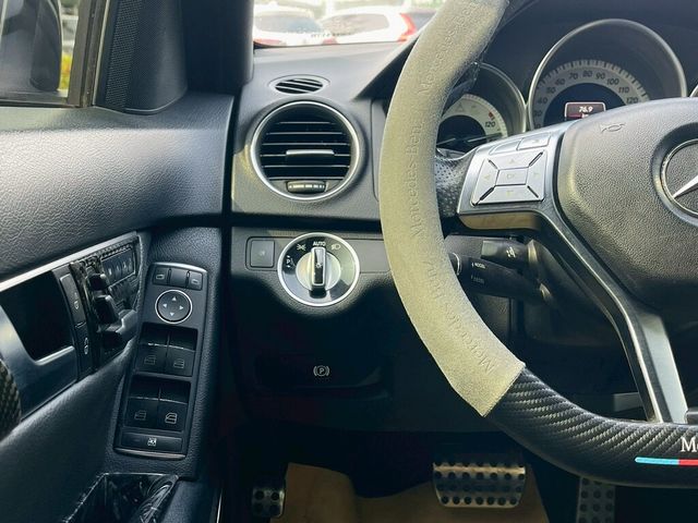 M-BENZ賓士 C250  第12張相片