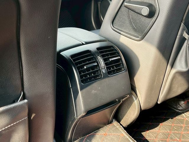 M-BENZ賓士 C250  第17張相片