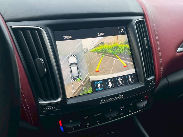 MASERATI瑪莎拉蒂 LEVANTE S  第9張相片