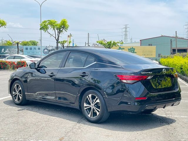 NISSAN日產 SENTRA  第3張相片