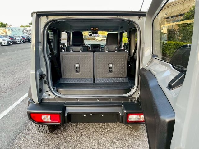 SUZUKI鈴木 JIMNY  第14張相片