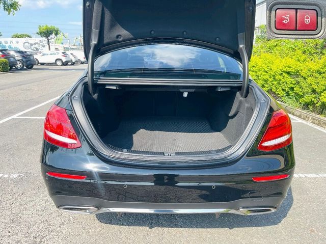 M-BENZ賓士 E300  第18張相片