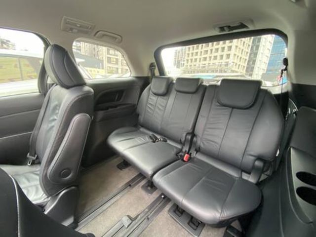 TOYOTA豐田 PREVIA  第13張相片