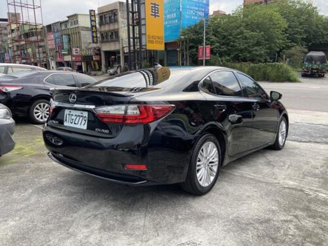 LEXUS凌志 ES200  第2張相片
