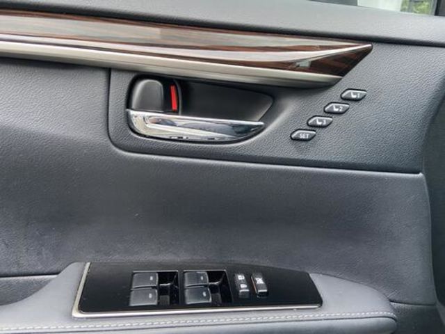 LEXUS凌志 ES200  第11張相片
