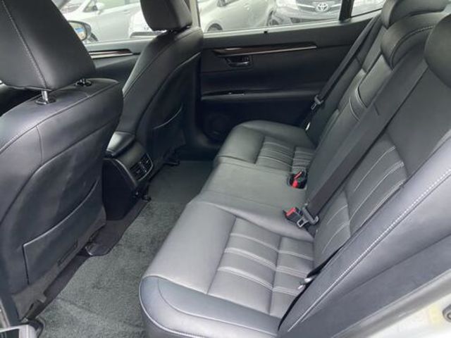 LEXUS凌志 ES200  第14張相片