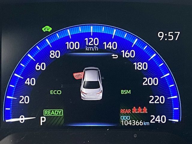 TOYOTA豐田 ALTIS  第7張相片