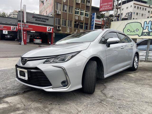 TOYOTA豐田 ALTIS  第1張相片