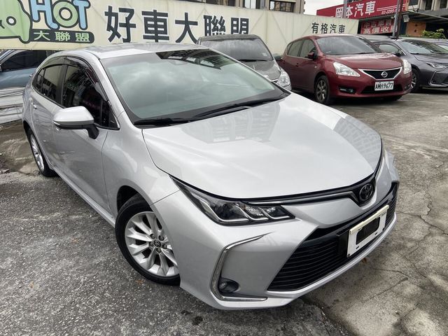 TOYOTA豐田 ALTIS  第3張相片