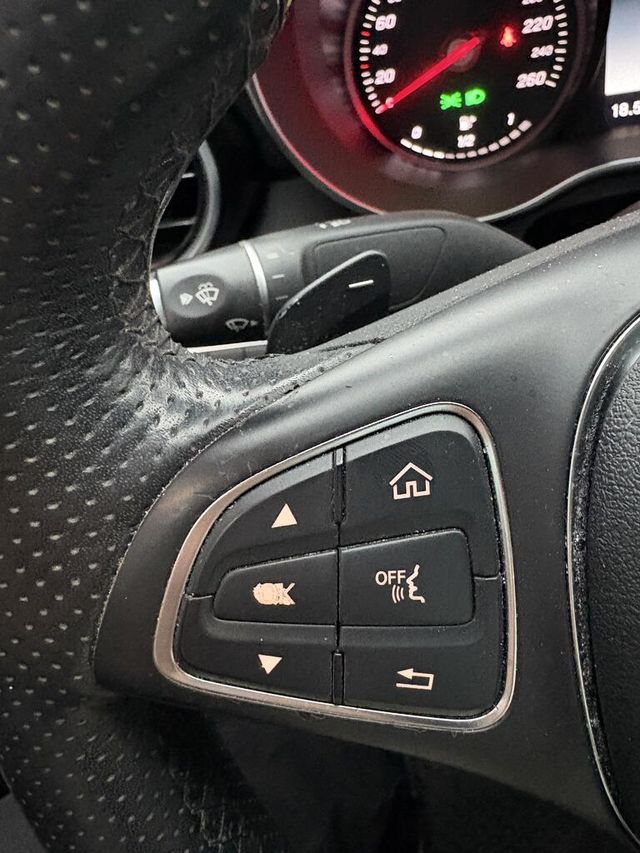 M-BENZ賓士 C200  第8張相片