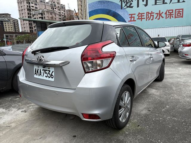 TOYOTA豐田 YARIS  第3張相片