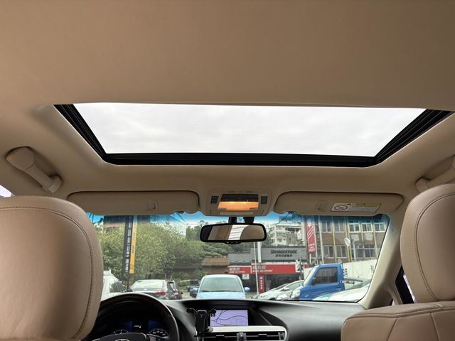 LEXUS凌志 RX270  第15張相片