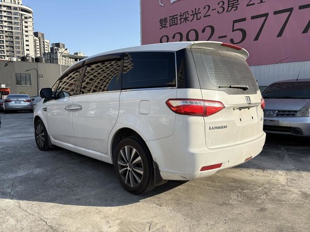 LUXGEN納智捷 M7 TURBO  第4張相片