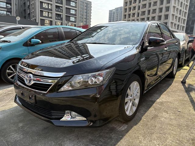 TOYOTA豐田 CAMRY HYBRID  第1張相片