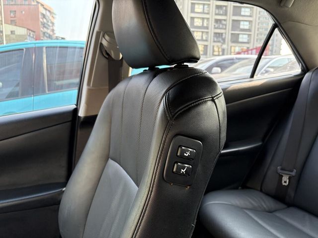 TOYOTA豐田 CAMRY HYBRID  第11張相片