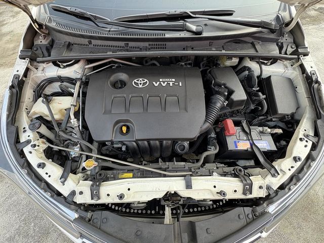 TOYOTA豐田 ALTIS  第6張相片
