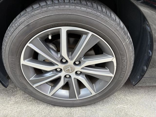 LEXUS凌志 ES300H  第17張相片