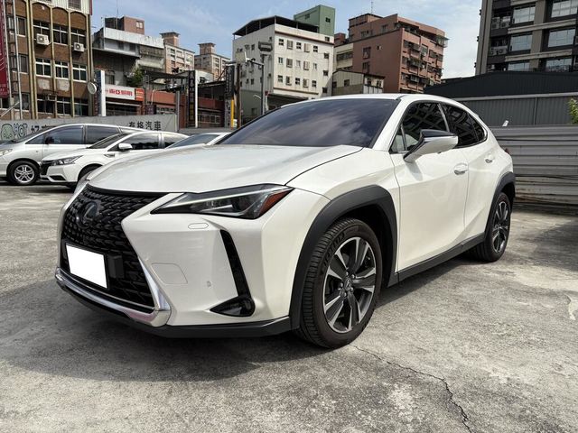 LEXUS凌志 UX200  第1張相片