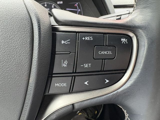 LEXUS凌志 UX200  第9張相片