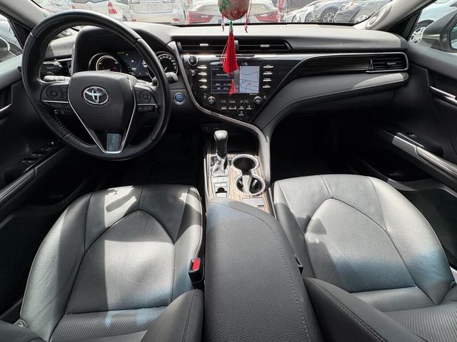 TOYOTA豐田 CAMRY HYBRID  第5張相片