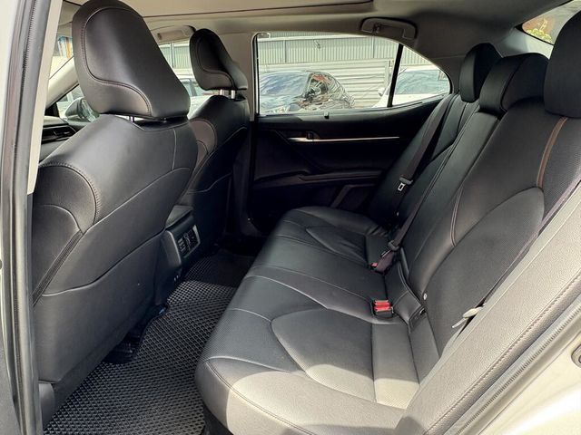 TOYOTA豐田 CAMRY HYBRID  第15張相片