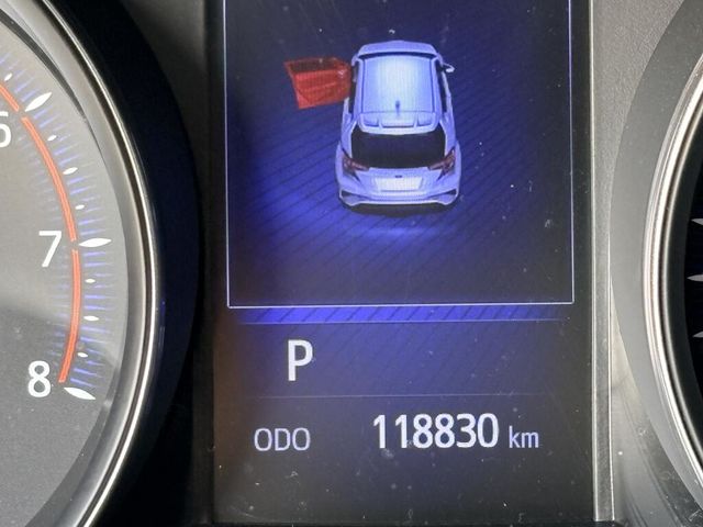 TOYOTA豐田 C-HR  第7張相片