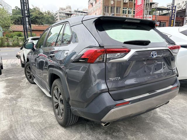 TOYOTA豐田 RAV4  第4張相片