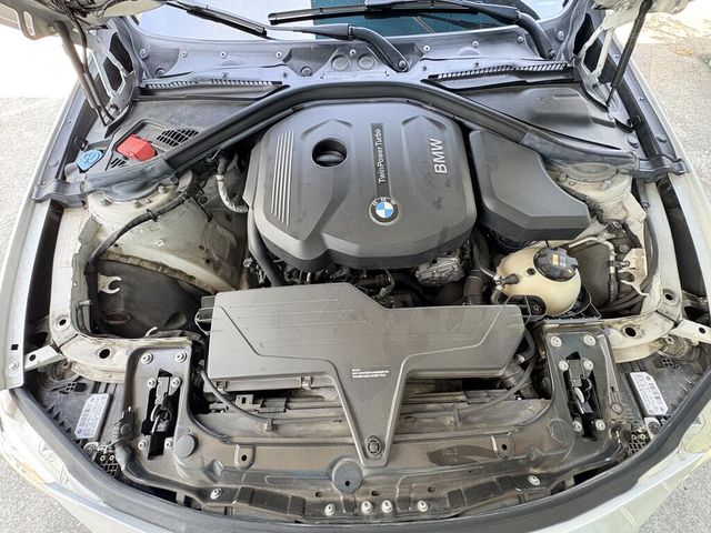 BMW寶馬 318I  第6張相片