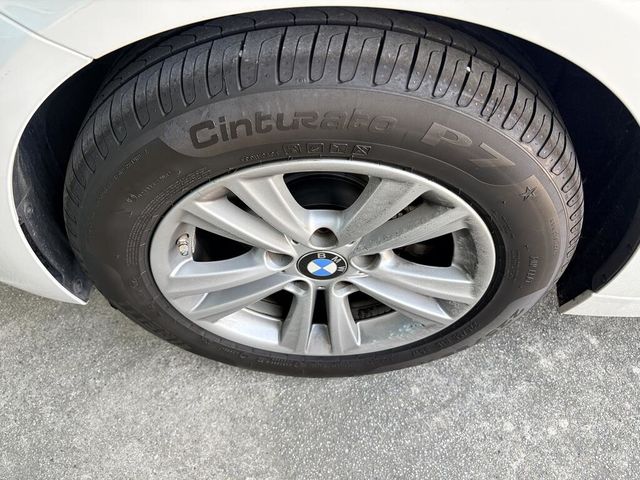 BMW寶馬 318I  第15張相片