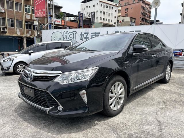 TOYOTA豐田 CAMRY HYBRID  第3張相片