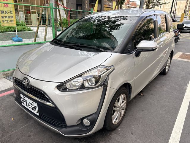 TOYOTA豐田 SIENTA  第1張相片