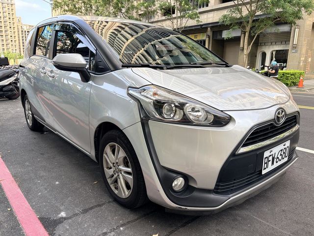 TOYOTA豐田 SIENTA  第3張相片