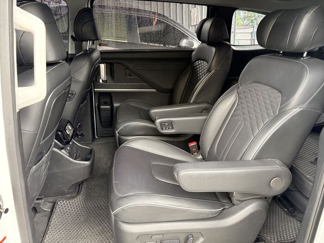 HYUNDAI現代 CUSTIN  第14張相片