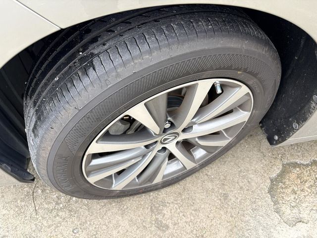 LEXUS凌志 ES200  第13張相片