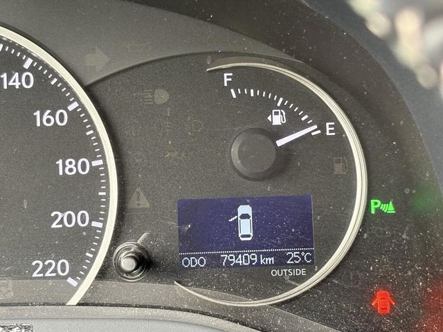 LEXUS凌志 CT200H  第7張相片