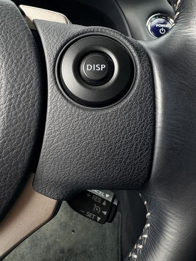 LEXUS凌志 CT200H  第9張相片