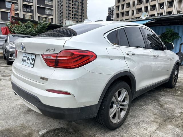 BMW寶馬 X4 XDRIVE28I  第2張相片