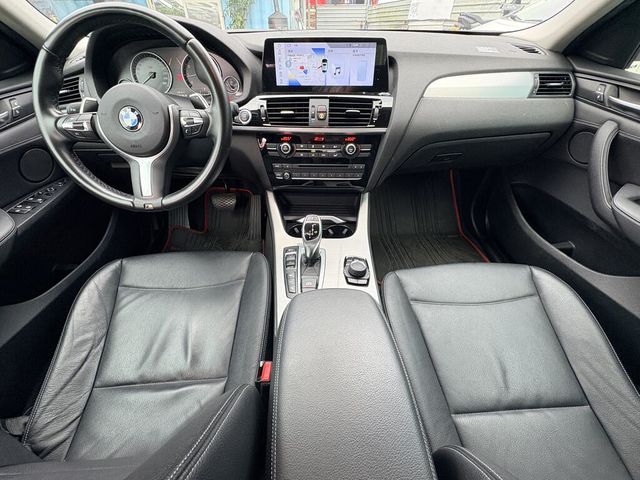 BMW寶馬 X4 XDRIVE28I  第5張相片