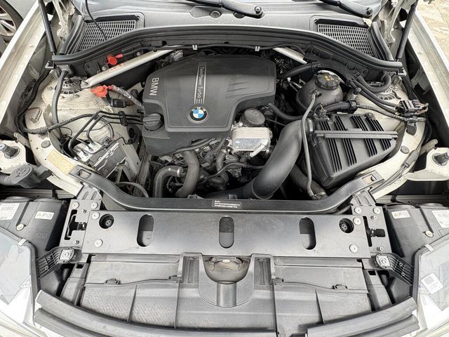 BMW寶馬 X4 XDRIVE28I  第6張相片