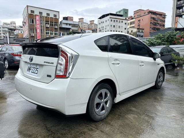 TOYOTA豐田 PRIUS  第2張相片