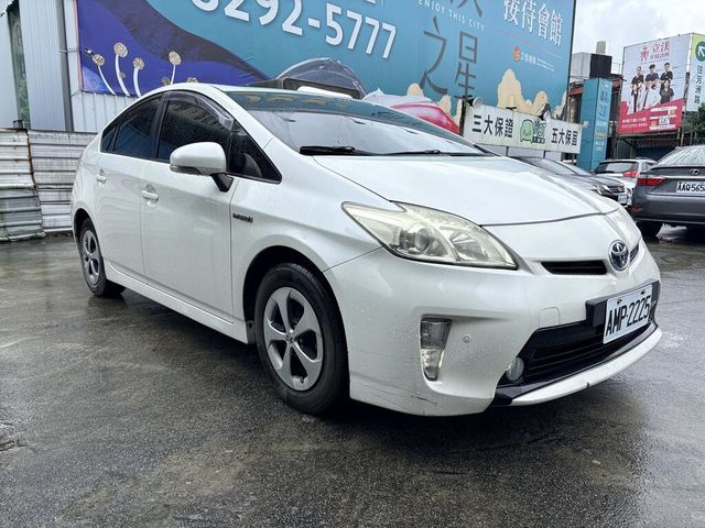 TOYOTA豐田 PRIUS  第3張相片