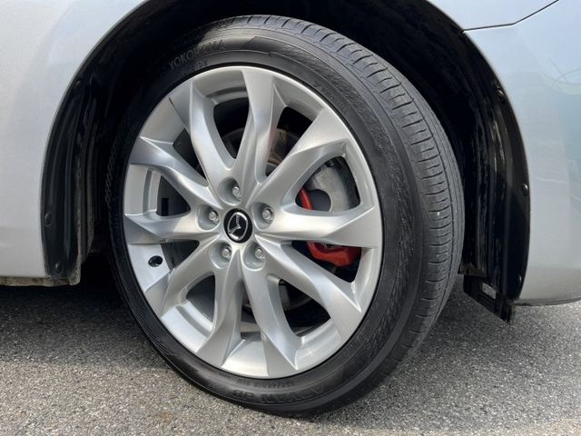 ❱❱❱魂動MAZDA3✧頂級版天窗✧馬力大✧靈敏好操控✅盲點✅都會型煞車輔助✅循跡防滑 ✅胎壓偵測★歡迎蒞臨賞車試乘★  第20張相片