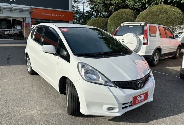 2013 Honda Fit 1.5 VTi-S✅恆溫空調✅定速巡航✅方向盤快控鍵✅ 換檔撥片★歡迎蒞臨賞車試乘★  第20張相片