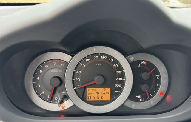 運動休旅車~ 2010 Toyota RAV4 2.4✅恆溫空調✅定速巡航✅駕駛座電動調整✅方向盤快控鍵★歡迎蒞臨賞車試  第7張相片