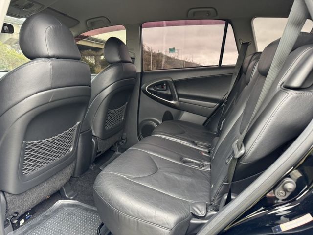 運動休旅車~ 2010 Toyota RAV4 2.4✅恆溫空調✅定速巡航✅駕駛座電動調整✅方向盤快控鍵★歡迎蒞臨賞車試  第11張相片