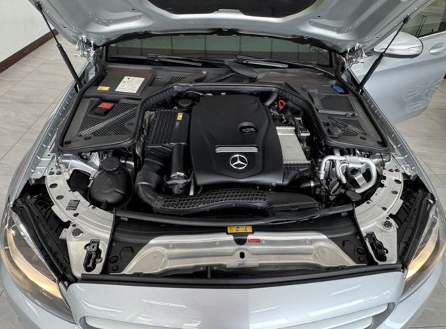2015 Benz Class C180僅跑 9 萬多KM✅恆溫空調✅分區溫控✅定速巡航✅循跡防滑★歡迎蒞臨賞車試乘★  第16張相片