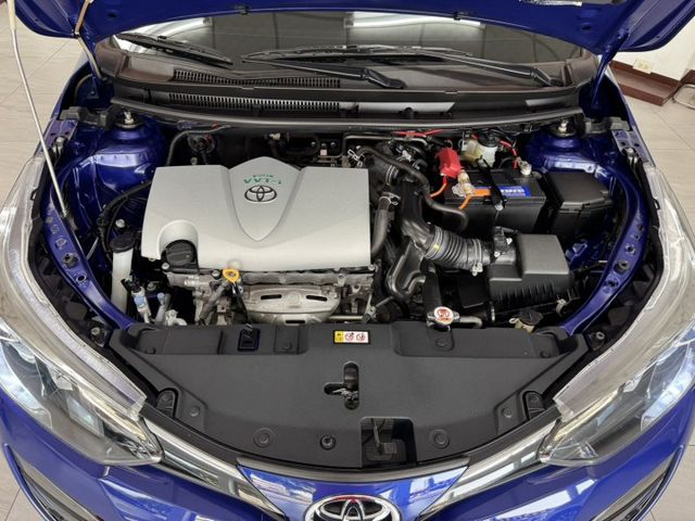 2020 TOYOT AYARIS S版~僅跑８萬多KM✅I KEY✅恆溫空調✅定速巡航✅空力套件✅中控螢幕★歡迎蒞臨賞  第16張相片