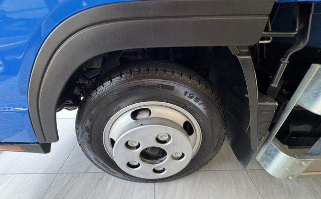 2023 中華堅達小貨車~僅跑1萬多KM✅中控鎖✅ABS防鎖死✅衛星導航✅倒車雷達✅倒車顯影系統★歡迎蒞臨賞車試乘★  第14張相片