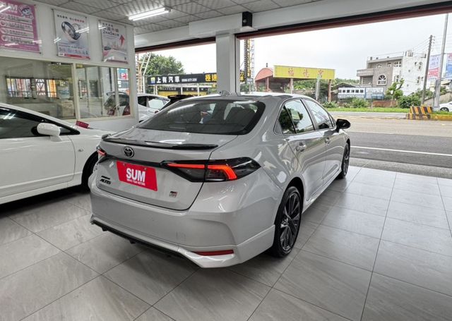 2024年型式  TOYOTA ALTIS GR版  中獎車~僅跑１５KM✅I KEY✅恆溫空調✅雙前座跑車座椅★歡迎蒞  第12張相片